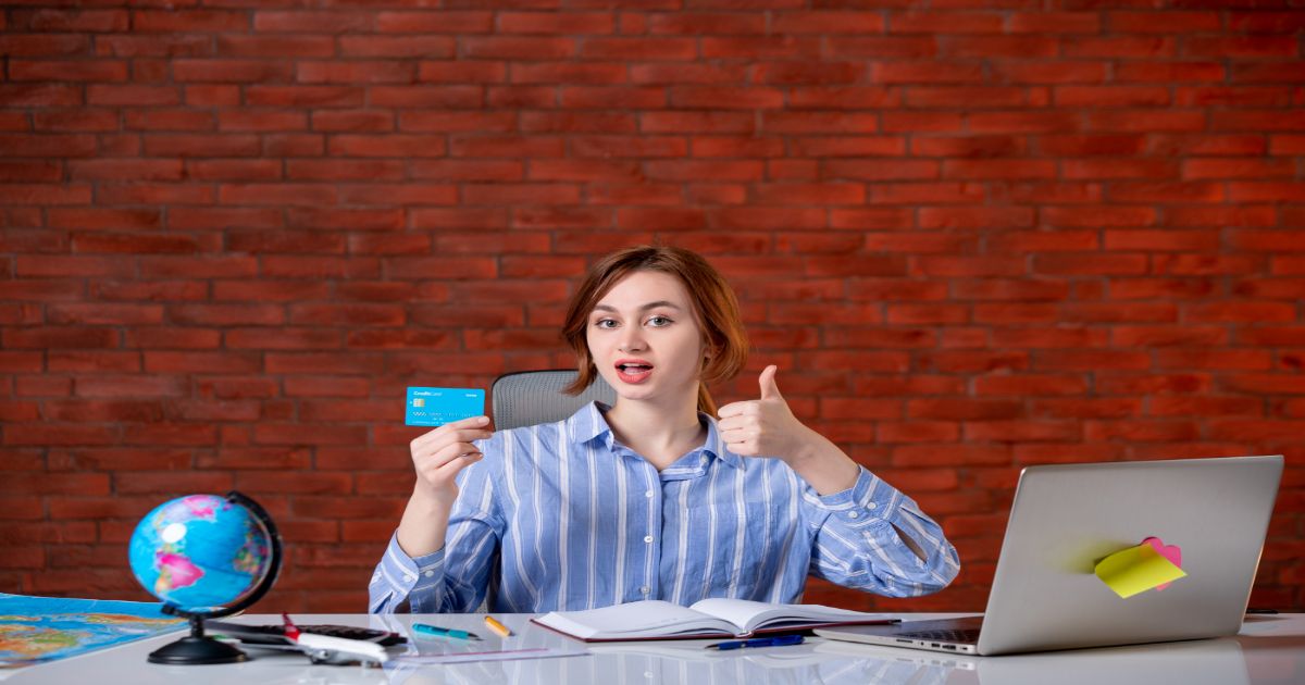 Opening a Bank Account in Dubai Without Residency