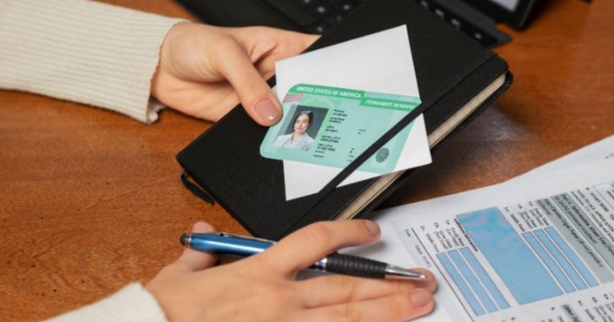how to get a freezone license in dubai