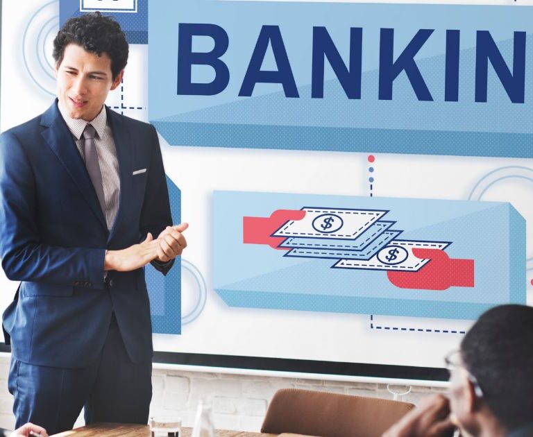 Is it easy to open a business bank account in Dubai