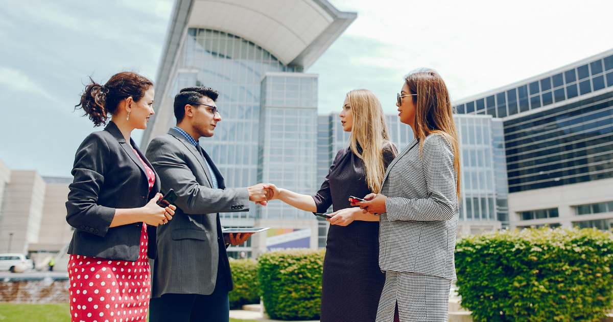 What Are the Benefits of Free Zone Company in UAE